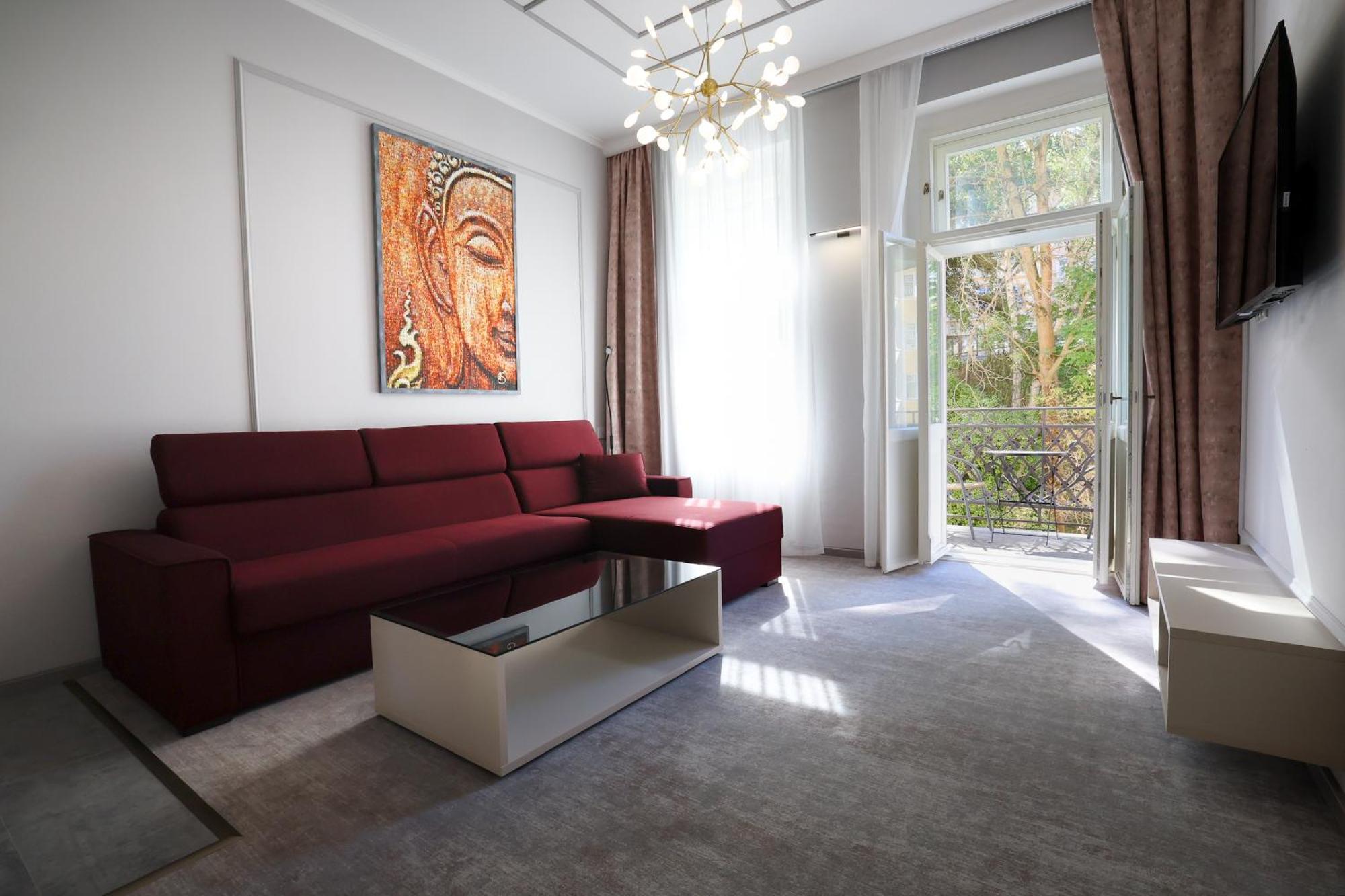 Boutique Hotel Ambiente ****+ Karlsbad Eksteriør billede