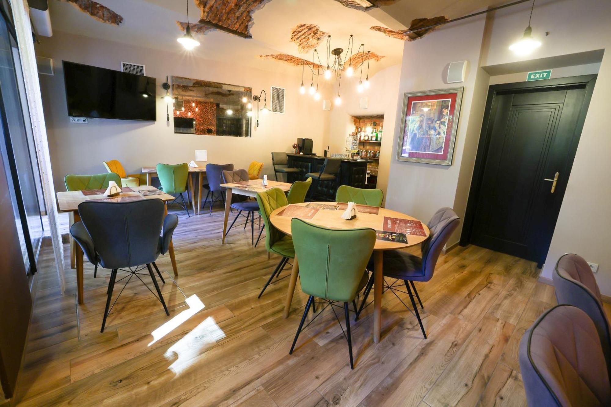 Boutique Hotel Ambiente ****+ Karlsbad Eksteriør billede
