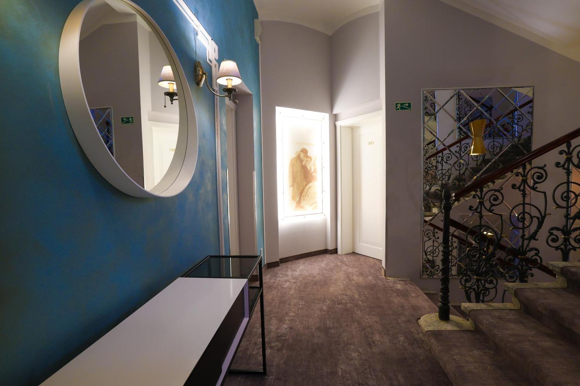 Boutique Hotel Ambiente ****+ Karlsbad Eksteriør billede